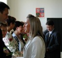 studenti 4.G při loučení s maturitní komisí